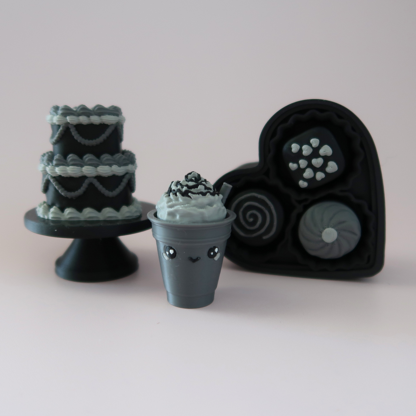 Halloween Vintage Heart Cake Fidget Clickers