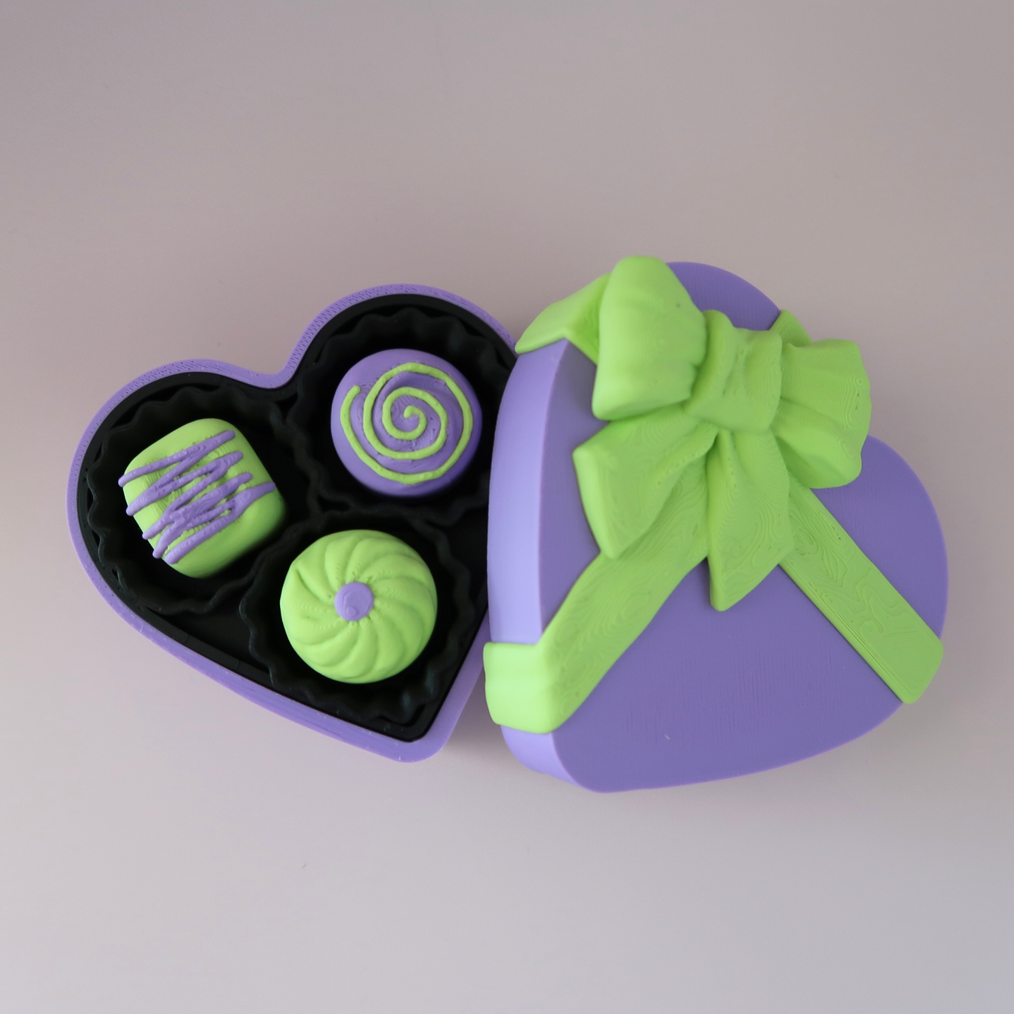 Hocus Pocus - Halloween Heart Chocolate Box Clicker – Build Your Own Box