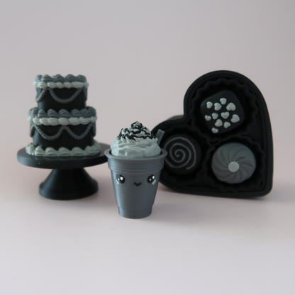 Halloween Vintage Heart Cake Fidget Clickers