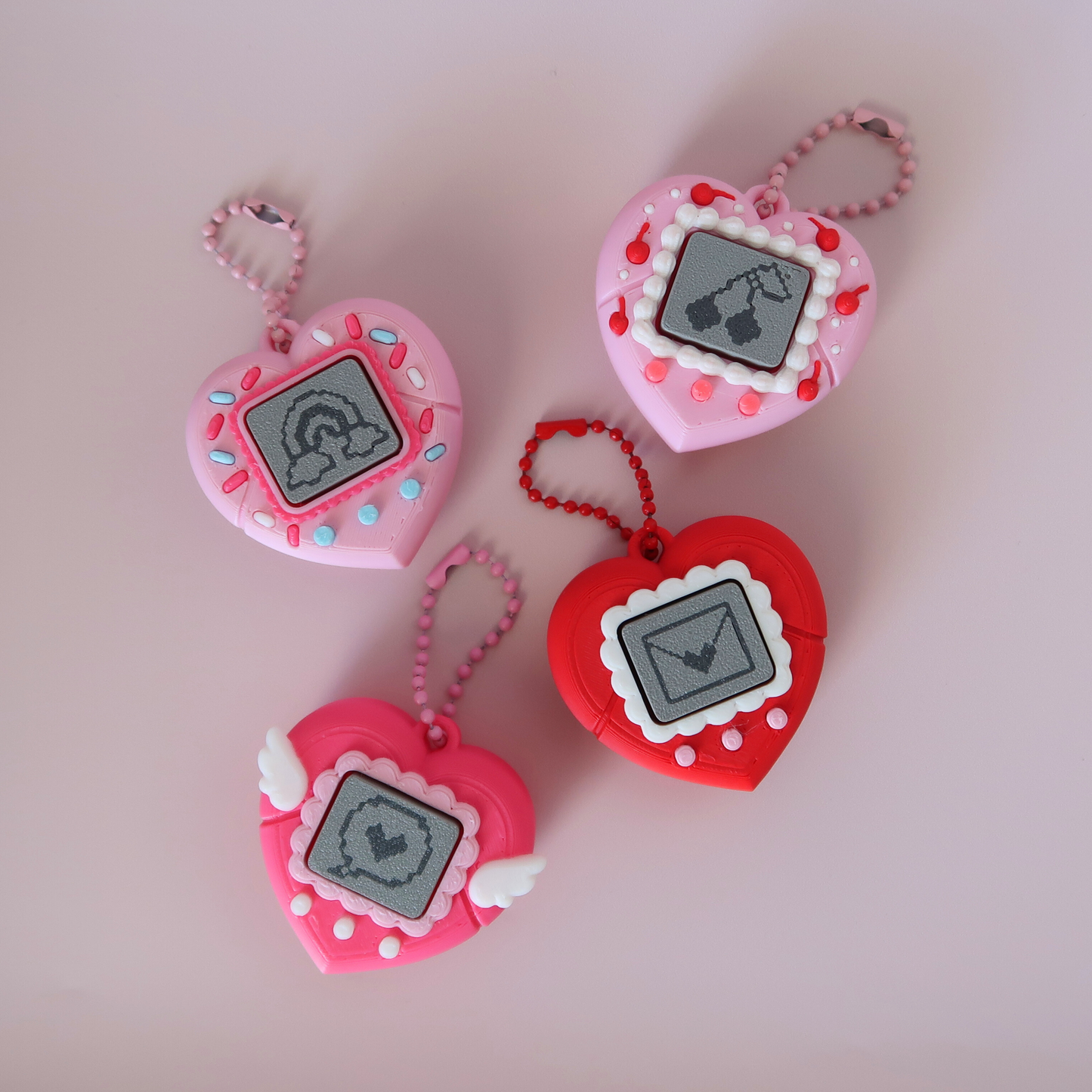 Heart Pocket Pet Clicker | Retro Tamagotchi-Style Mechanical Fidget Keychain